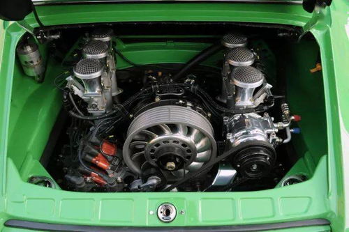 驾驭不了的911 GT2 RS 世界最强街车 寡妇制造机
